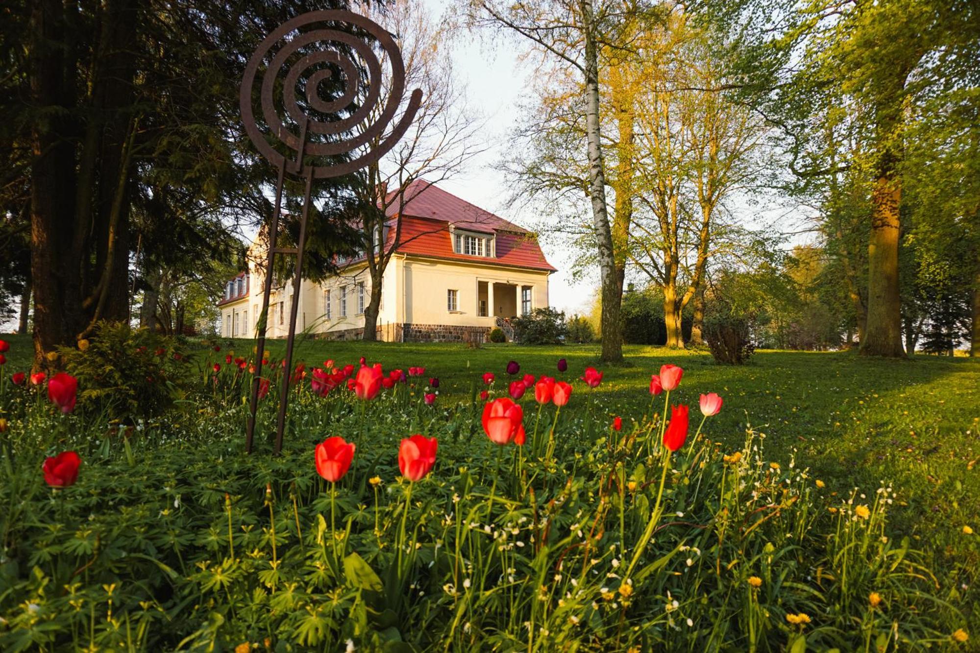 Gutshaus Gevezin Homestay Blankenhof